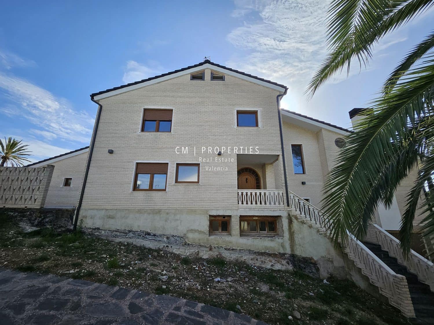 6 soveværelse Villa til salg i Betera med swimmingpool garage - € 975.000 (Ref: 9084526)