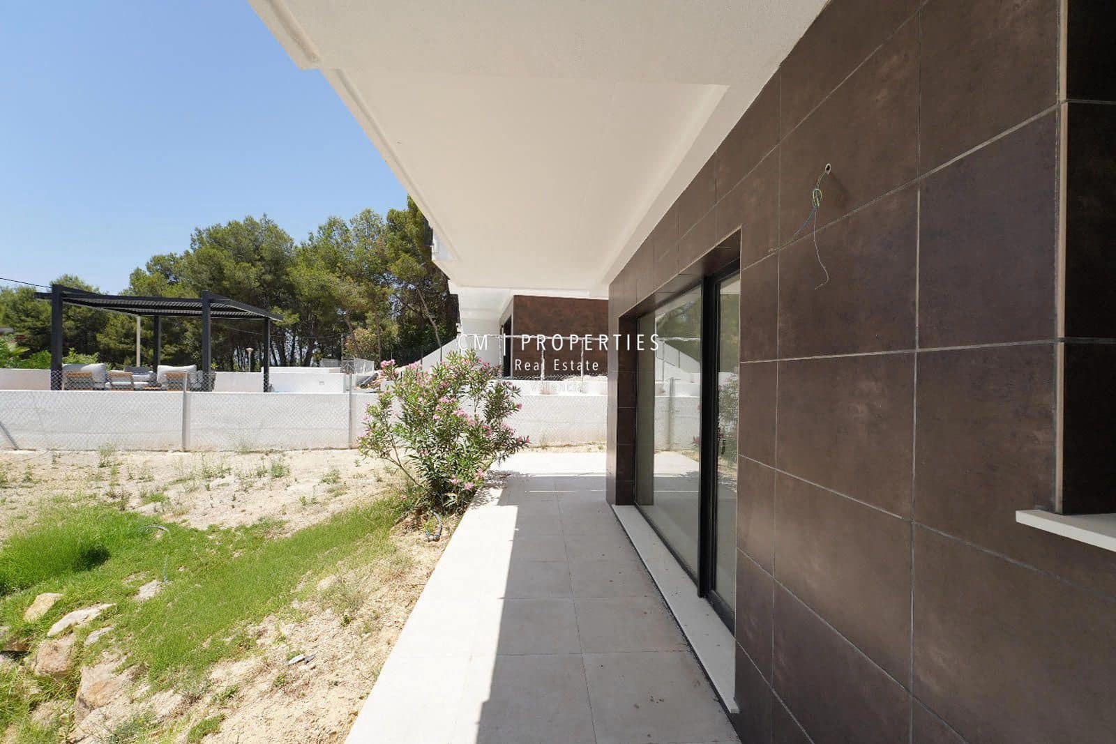 4 makuuhuone Omakotitalo myytävänä paikassa Chiva mukana 
autotalli - 350 000 € (Ref: 9092207)