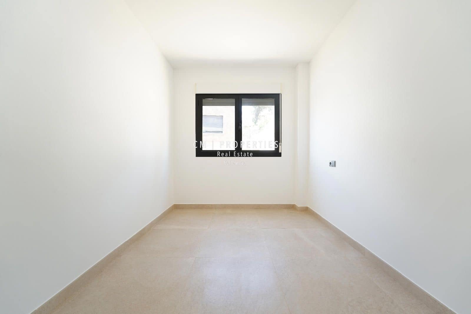 4 makuuhuone Omakotitalo myytävänä paikassa Chiva mukana 
autotalli - 350 000 € (Ref: 9092207)