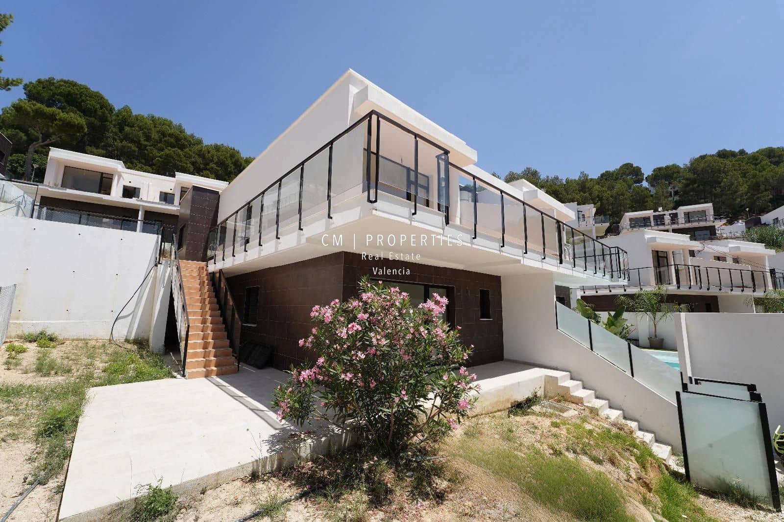 4 makuuhuone Omakotitalo myytävänä paikassa Chiva mukana 
autotalli - 350 000 € (Ref: 9092207)