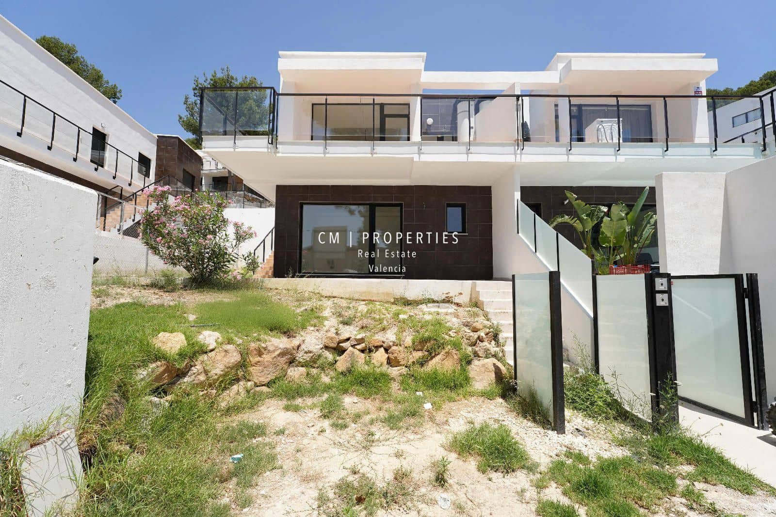 4 makuuhuone Omakotitalo myytävänä paikassa Chiva mukana 
autotalli - 350 000 € (Ref: 9092207)