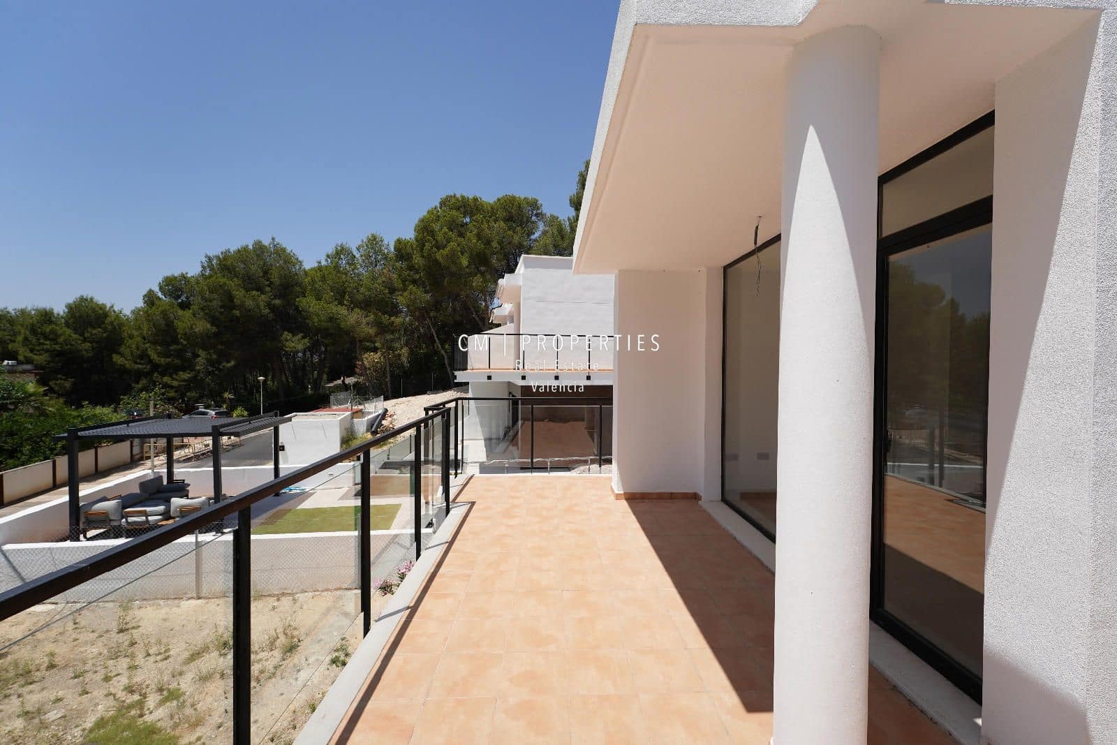 4 makuuhuone Omakotitalo myytävänä paikassa Chiva mukana 
autotalli - 350 000 € (Ref: 9092207)