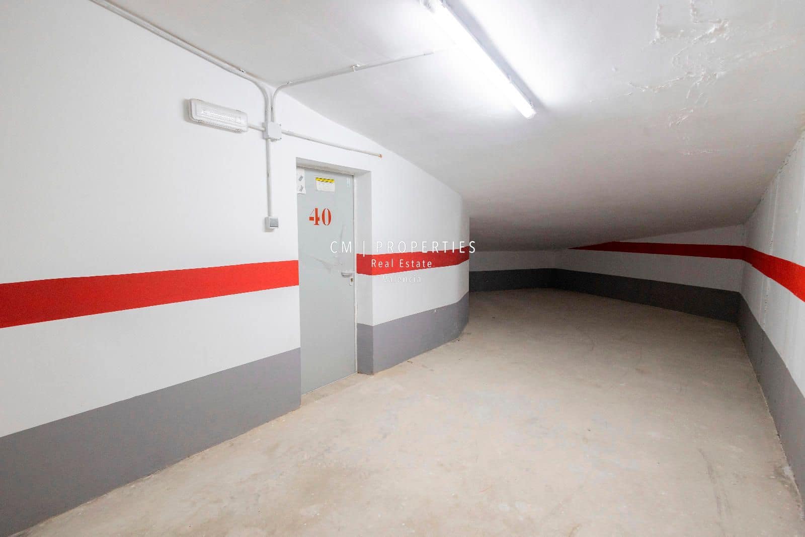 3 slaapkamer Penthouse te huur in Toras met zwembad garage - € 750 (Ref: 9097391)