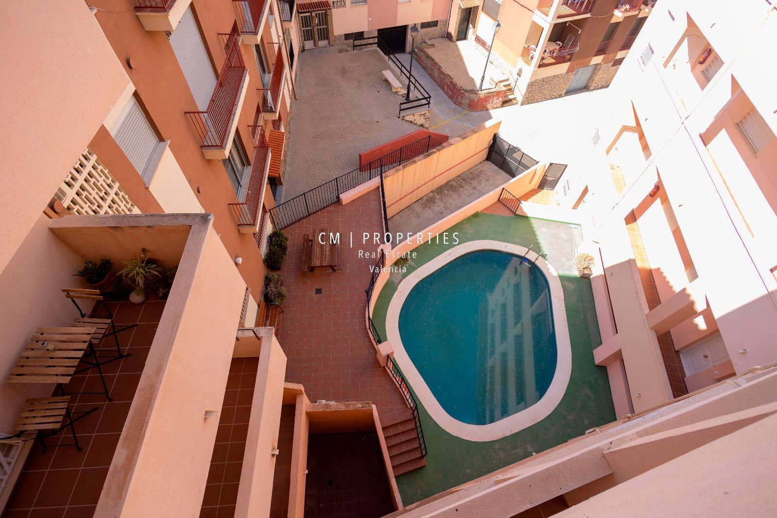 3 slaapkamer Penthouse te huur in Toras met zwembad garage - € 750 (Ref: 9097391)