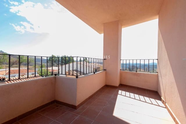 3 slaapkamer Penthouse te huur in Torás met zwembad garage - € 750 (Ref: 9097391)