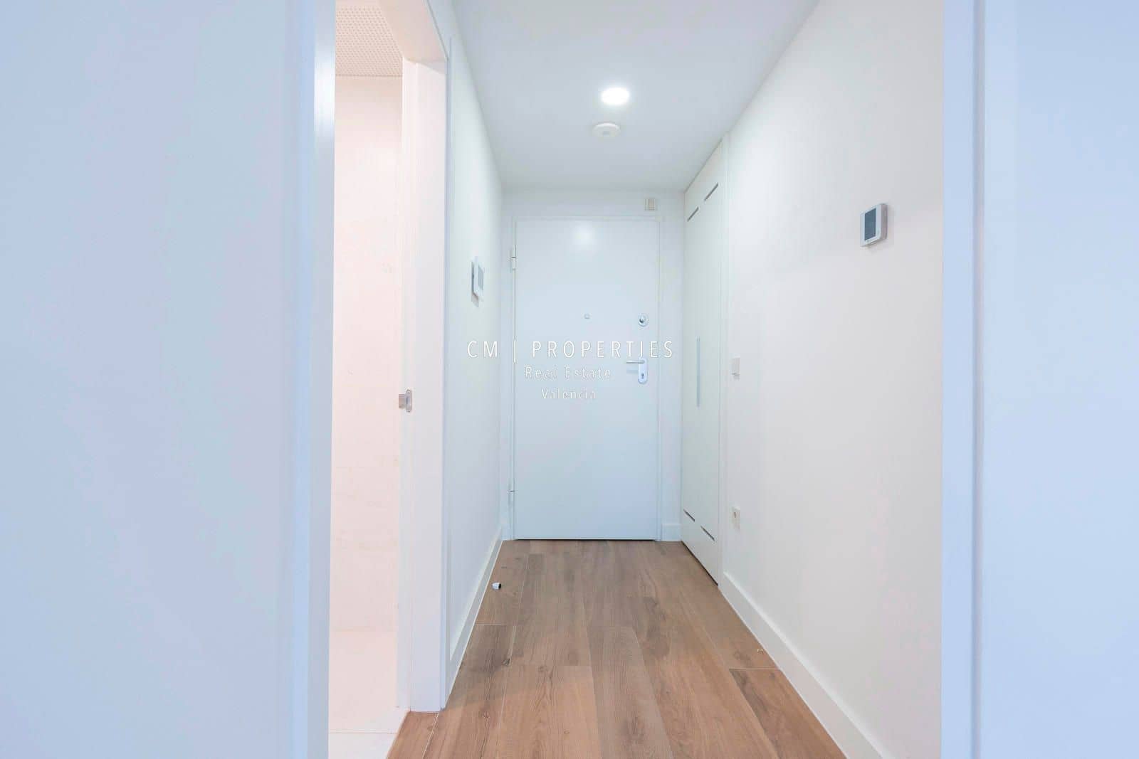 3 sypialnia Mieszkanie do wynajęcia w Miasto Walencja z basenem garażem - 4 900 € (Ref: 9099935)