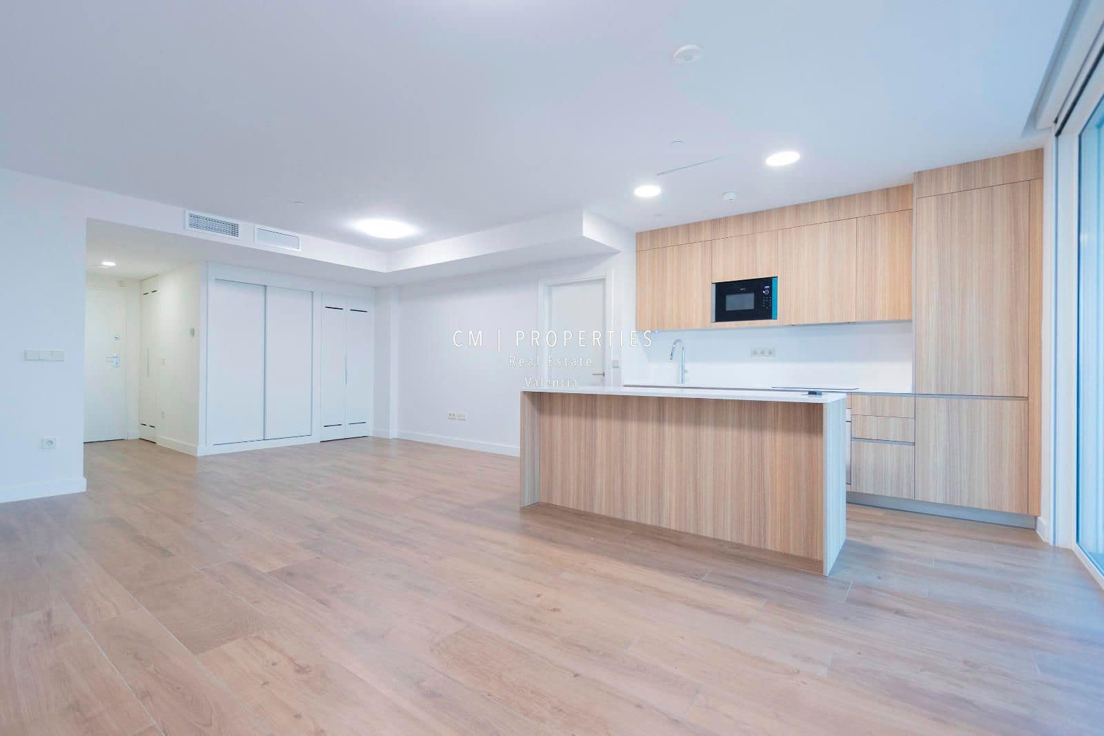 3 sypialnia Mieszkanie do wynajęcia w Miasto Walencja z basenem garażem - 4 900 € (Ref: 9099935)