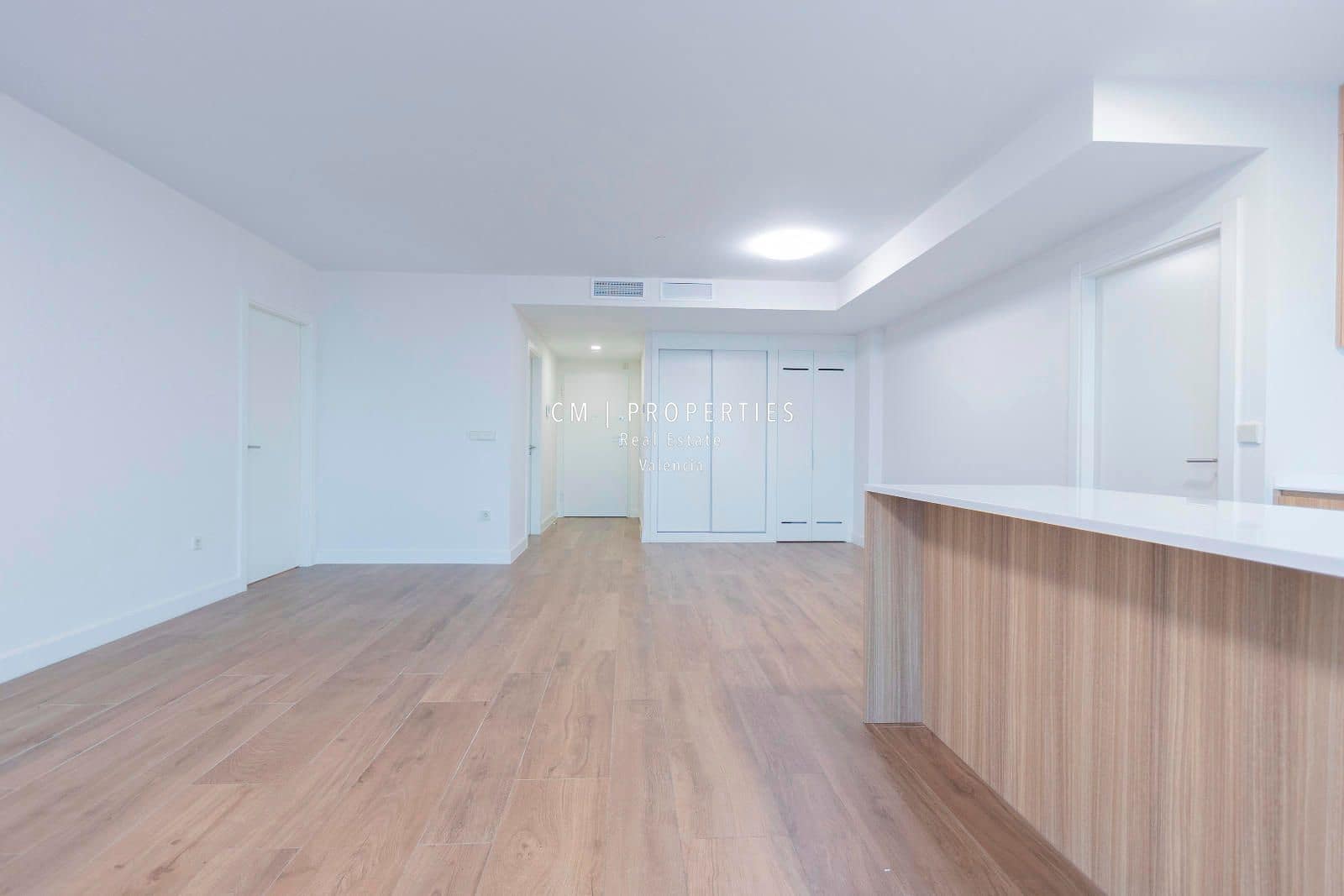 3 sypialnia Mieszkanie do wynajęcia w Miasto Walencja z basenem garażem - 4 900 € (Ref: 9099935)