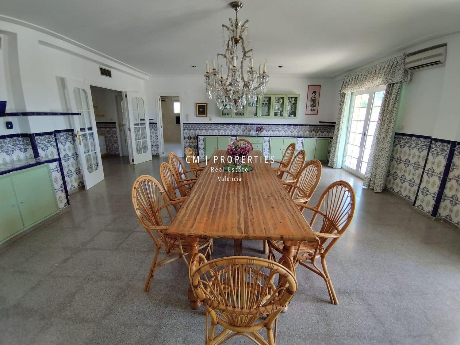 10 sovrum Villa till salu i Betera med pool garage - 900 000 € (Ref: 9101367)