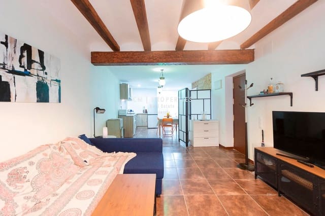 2 sovrum Lägenhet att hyra i Ciutat Vella, Valencia stad - 1 600 € (Ref: 9103911)