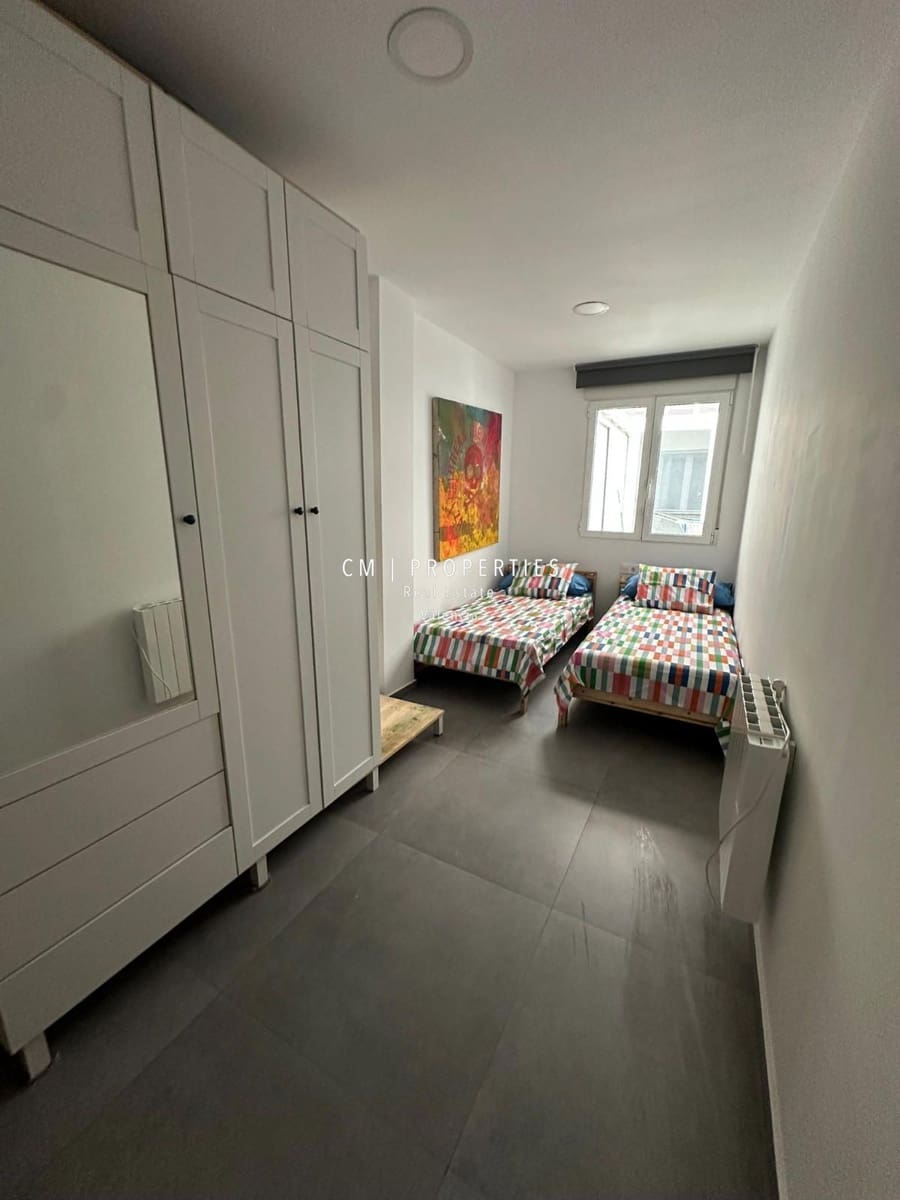 3 slaapkamer Flat te huur in Valencia stad - € 1.400 (Ref: 9107913)