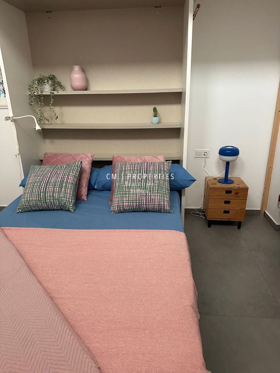 3 slaapkamer Flat te huur in Valencia stad - € 1.400 (Ref: 9107913)