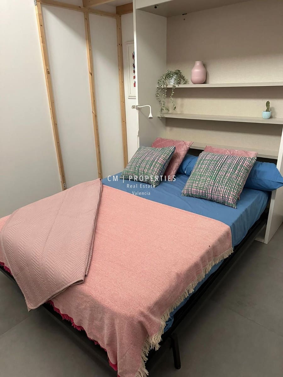 3 slaapkamer Flat te huur in Valencia stad - € 1.400 (Ref: 9107913)