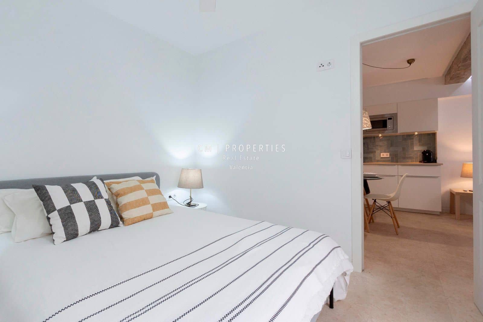 1 soveværelse Lejlighed til leje i Valencia by - € 1.550 (Ref: 9110029)