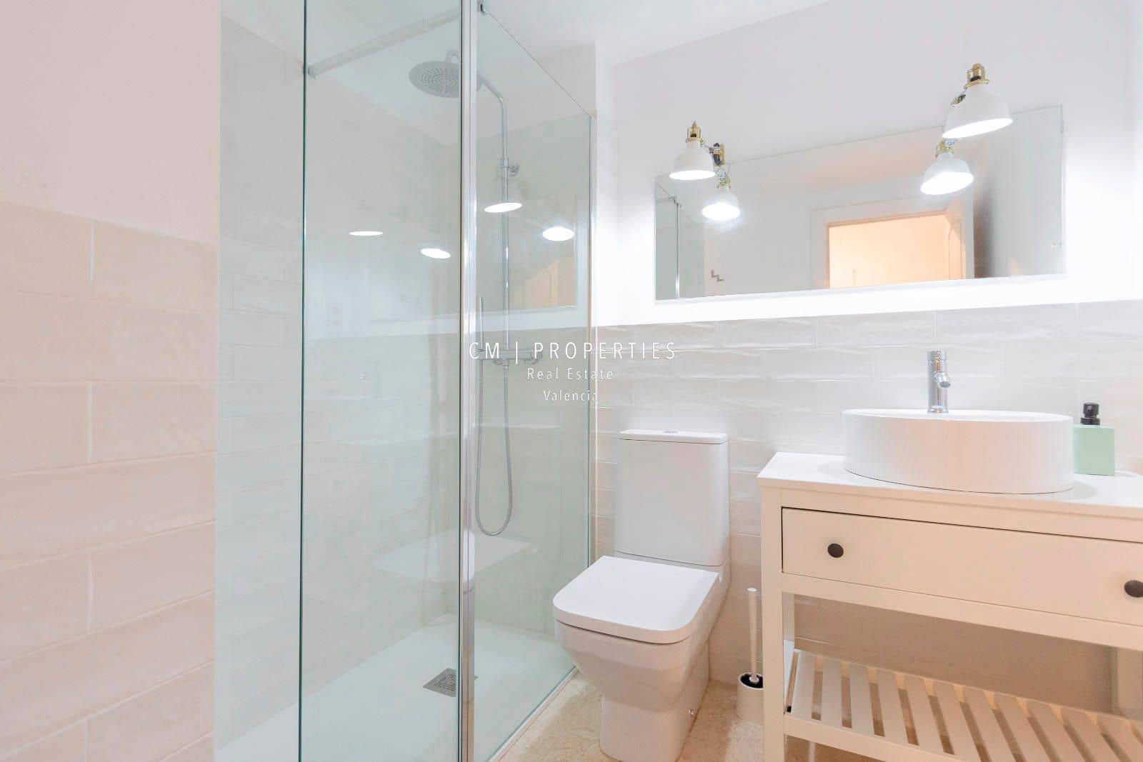 1 soveværelse Lejlighed til leje i Valencia by - € 1.550 (Ref: 9110029)