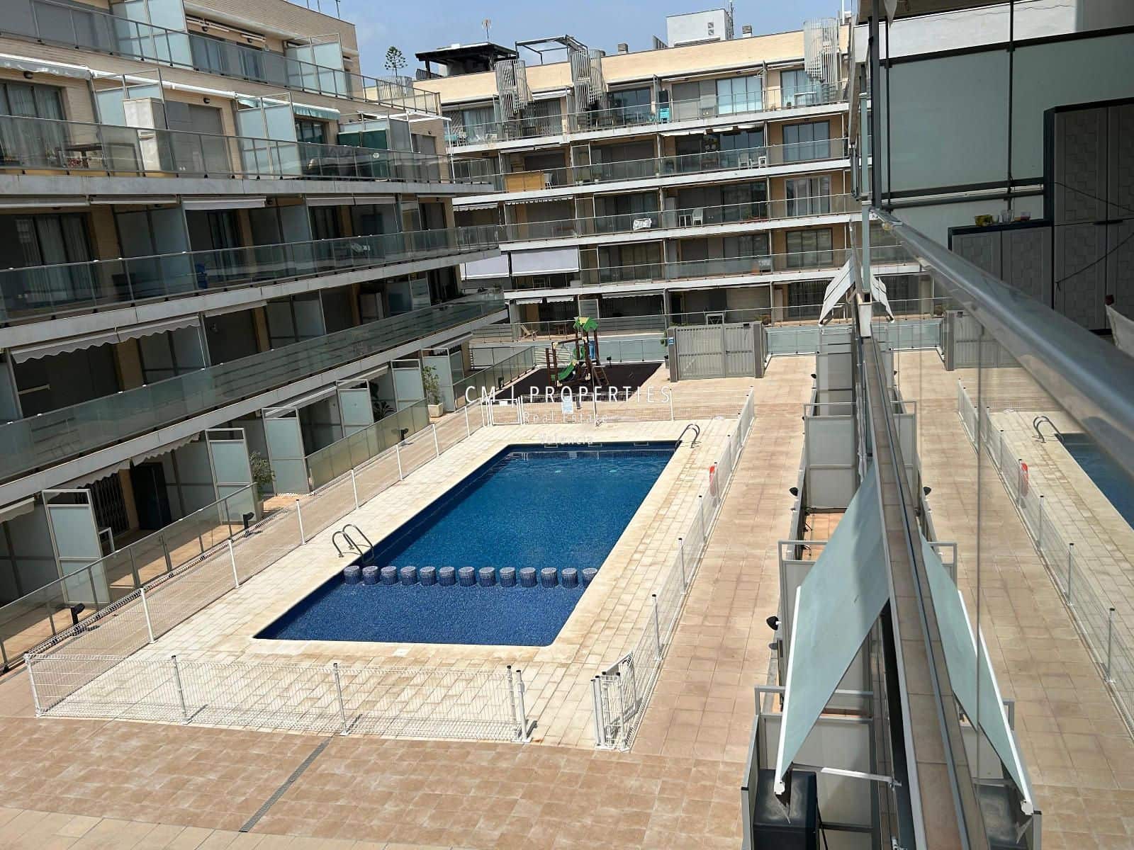 2 bedroom Flat for rent in Moncofa with pool garage - € 800 (Ref: 9111010)