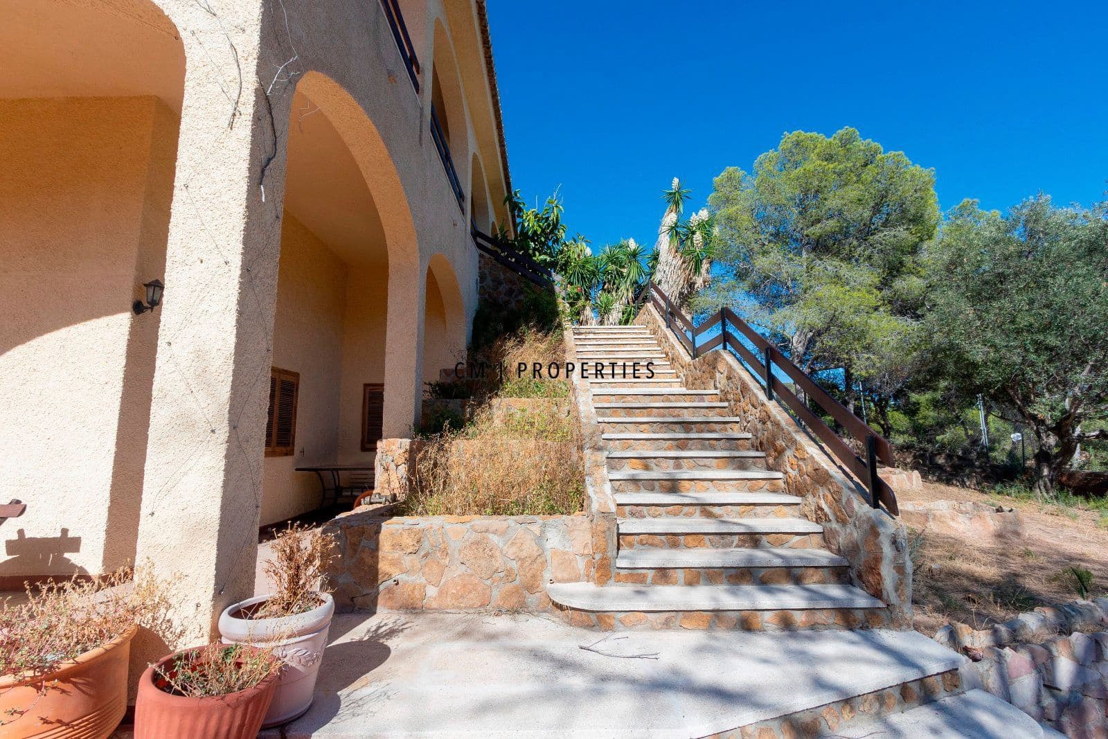 5 sypialnia Willa na sprzedaż w Naquera z basenem garażem - 530 000 € (Ref: 9113369)