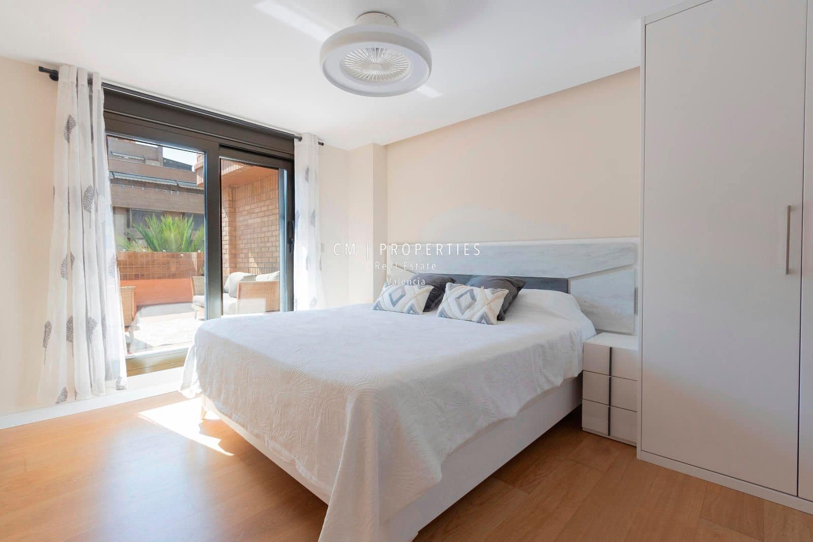 3 quarto Penthouse para venda em Valencia cidade com garagem - 695 000 € (Ref: 9115396)