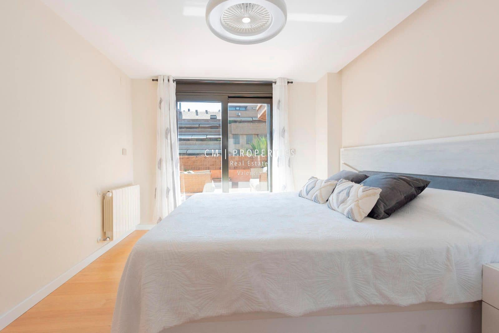 3 quarto Penthouse para venda em Valencia cidade com garagem - 695 000 € (Ref: 9115396)