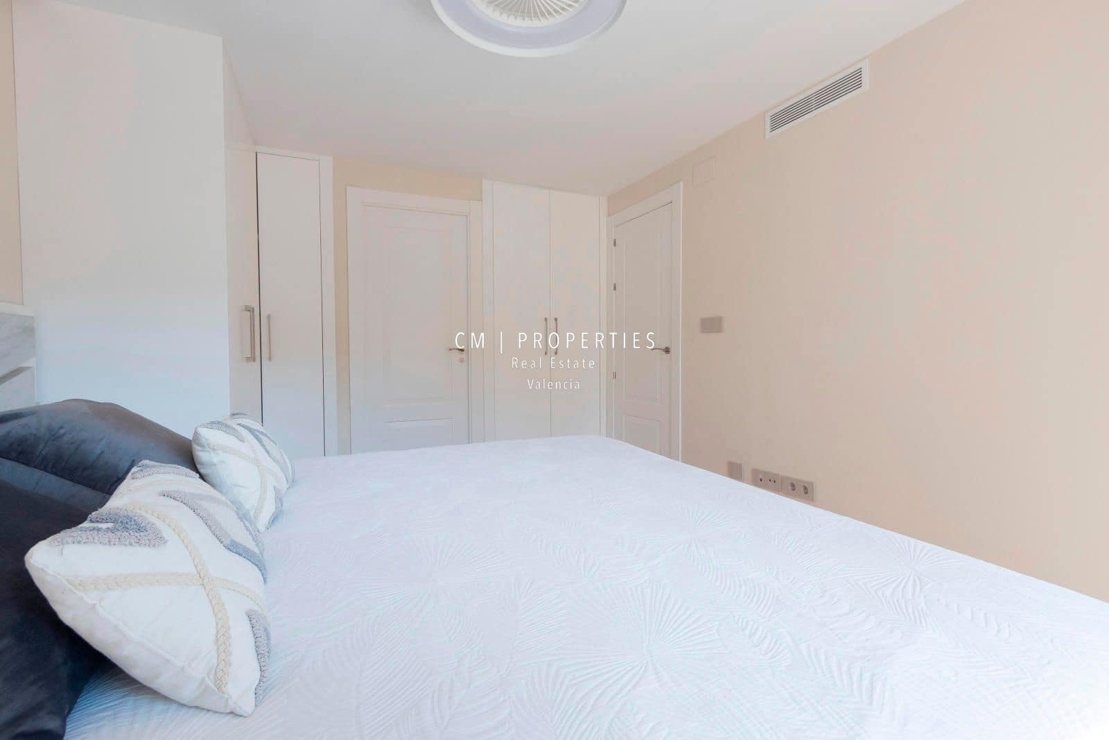 3 quarto Penthouse para venda em Valencia cidade com garagem - 695 000 € (Ref: 9115396)