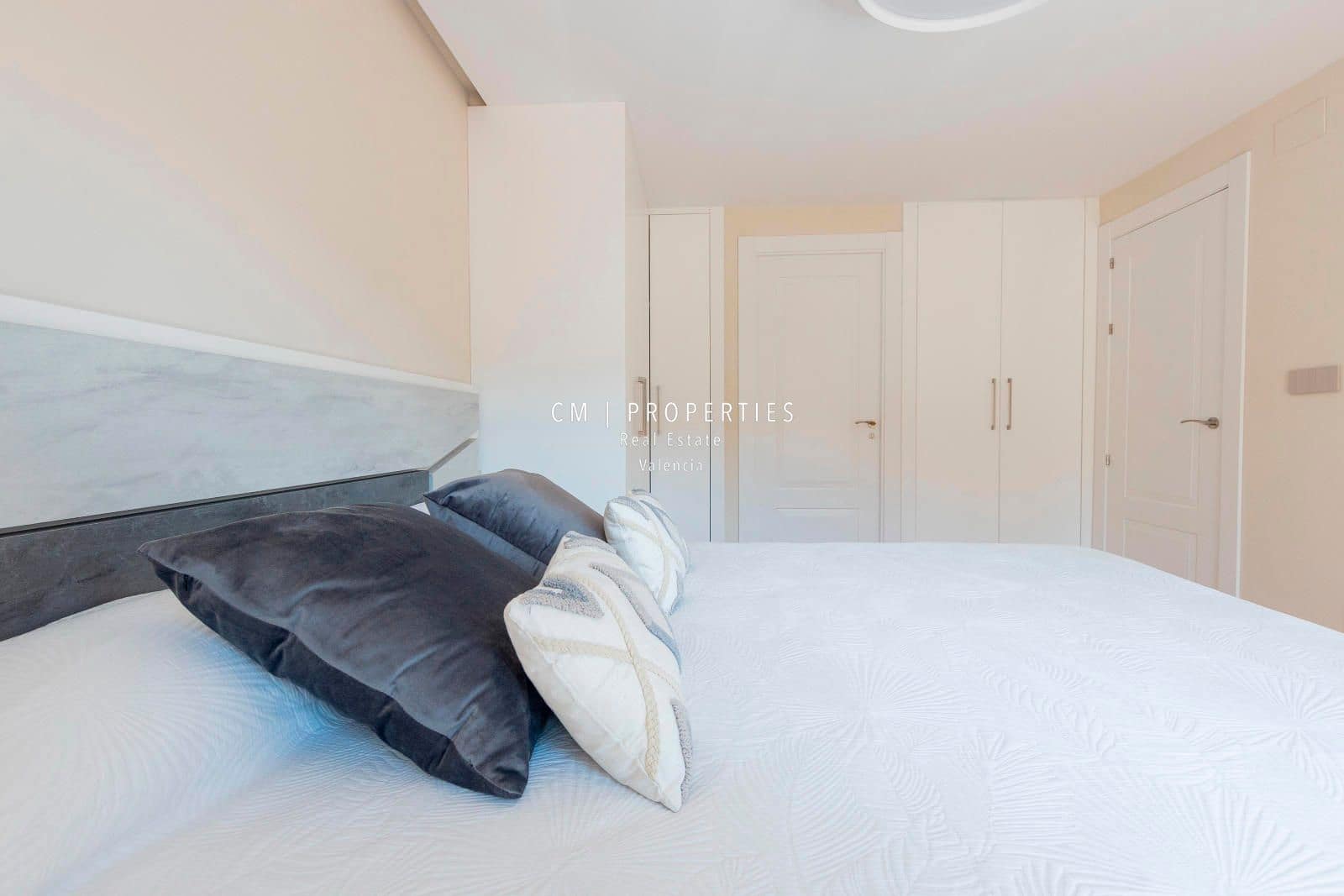 3 quarto Penthouse para venda em Valencia cidade com garagem - 695 000 € (Ref: 9115396)