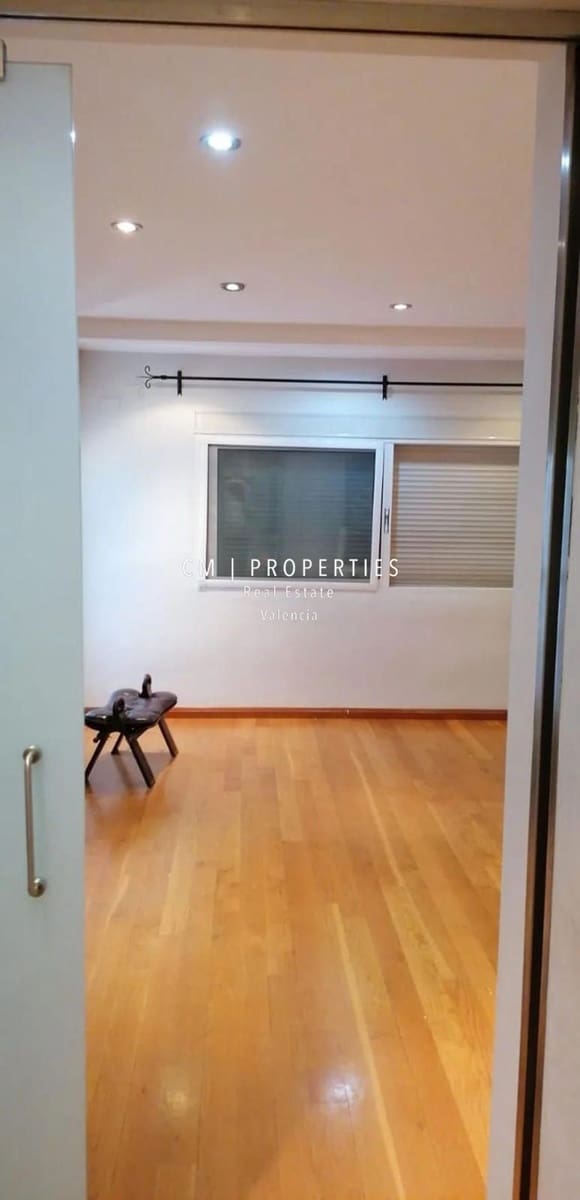 3 soveværelse Lejlighed til leje i Valencia by med garage - € 1.500 (Ref: 9118191)