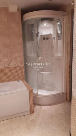 3 quarto Apartamento para arrendar em Valência cidade com garagem - 1 500 € (Ref: 9118191)