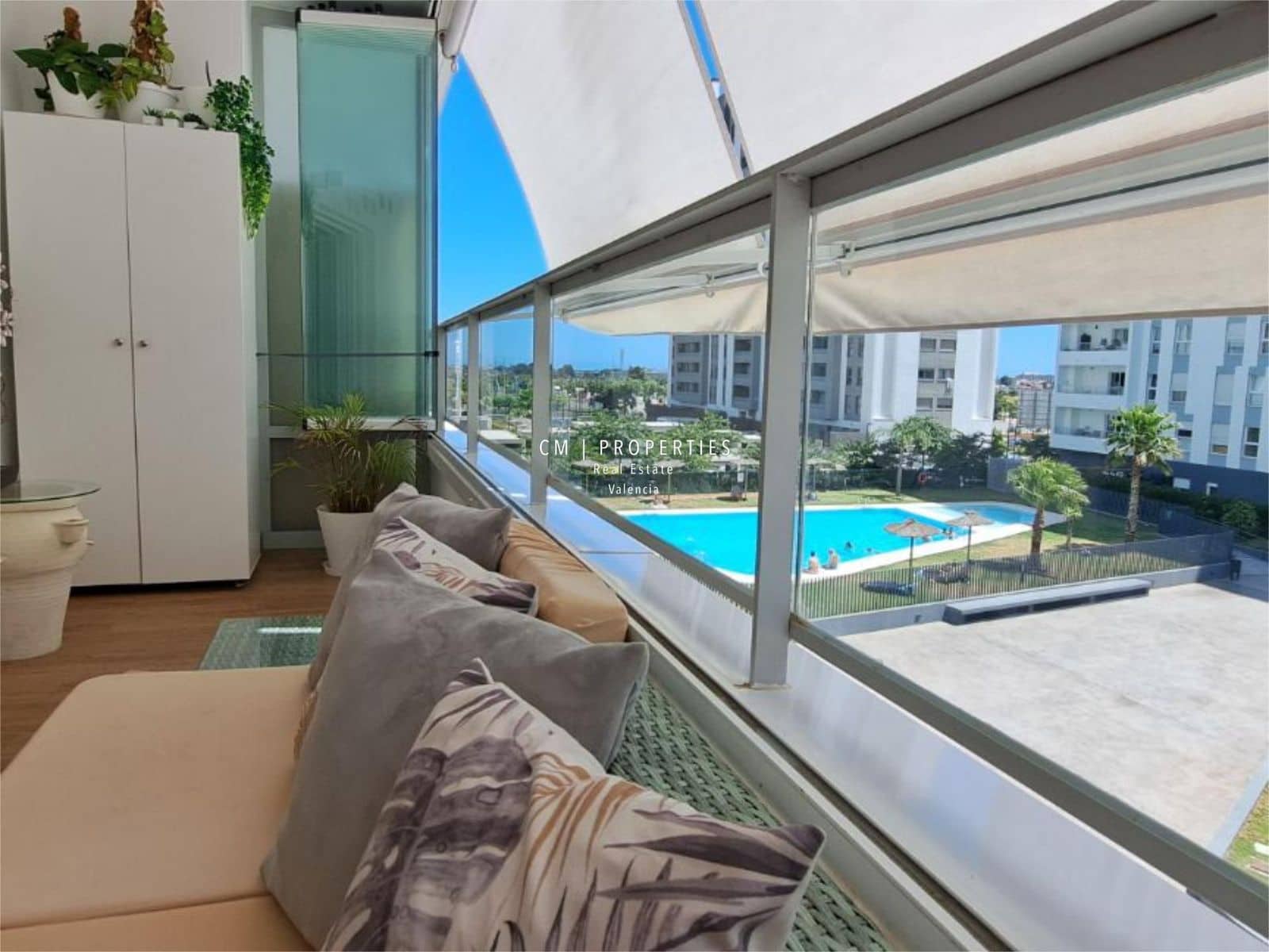 2 slaapkamer Flat te koop in Valencia stad met zwembad garage - € 465.000 (Ref: 9123555)