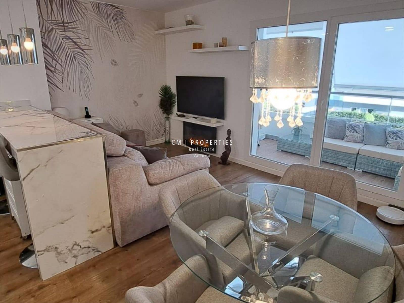 2 slaapkamer Flat te koop in Valencia stad met zwembad garage - € 465.000 (Ref: 9123555)