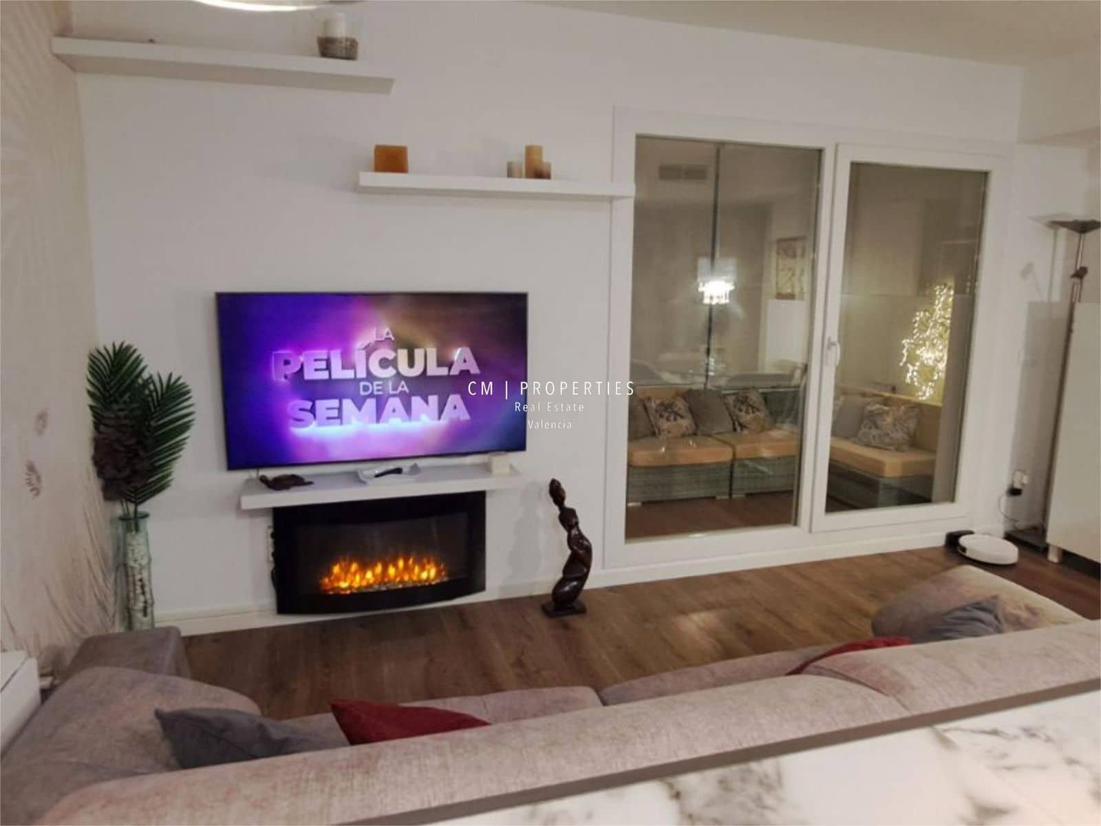 2 slaapkamer Flat te koop in Valencia stad met zwembad garage - € 465.000 (Ref: 9123555)