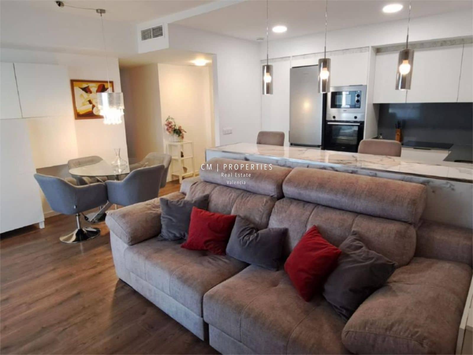 2 slaapkamer Flat te koop in Valencia stad met zwembad garage - € 465.000 (Ref: 9123555)