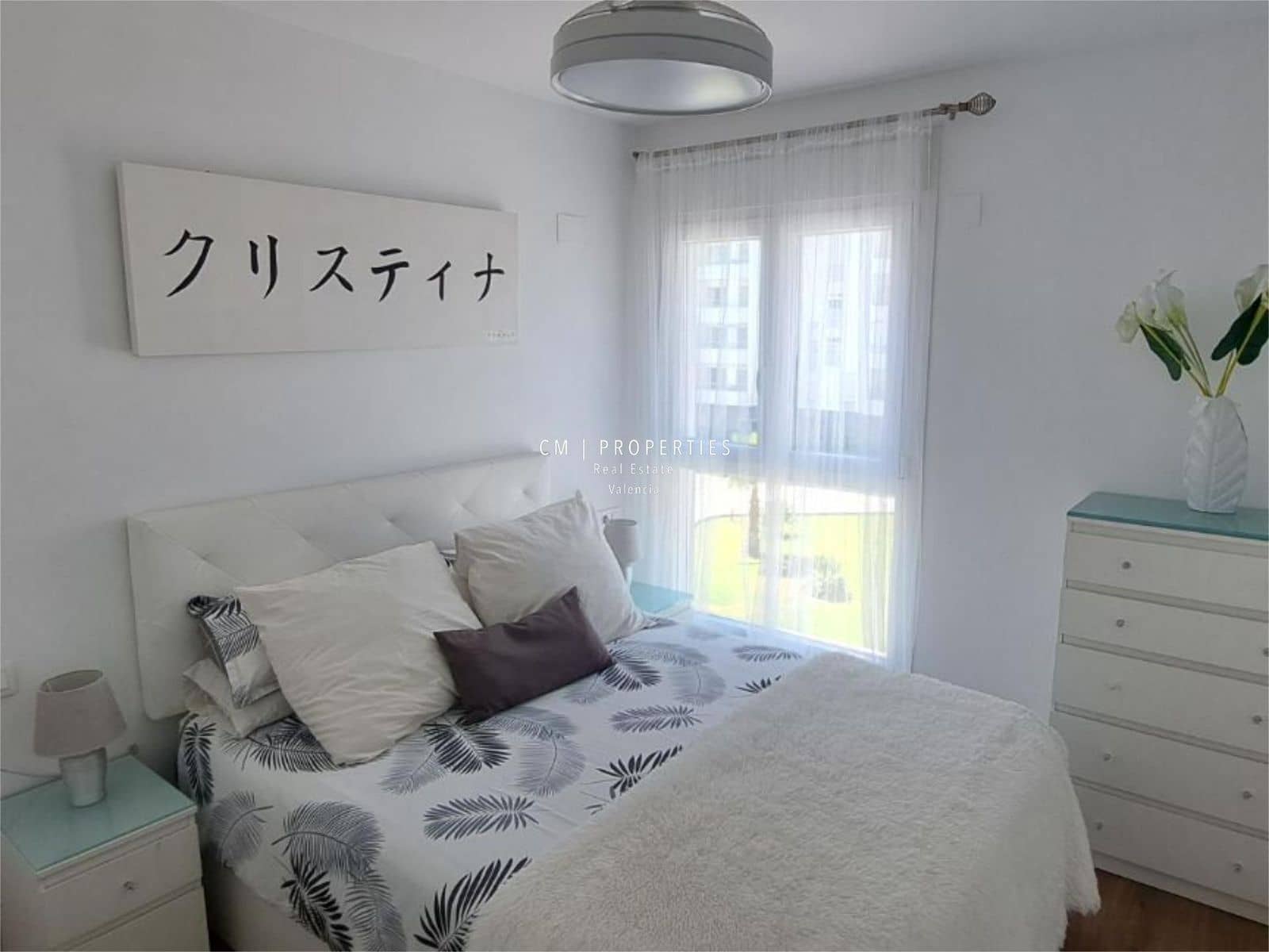 2 slaapkamer Flat te koop in Valencia stad met zwembad garage - € 465.000 (Ref: 9123555)