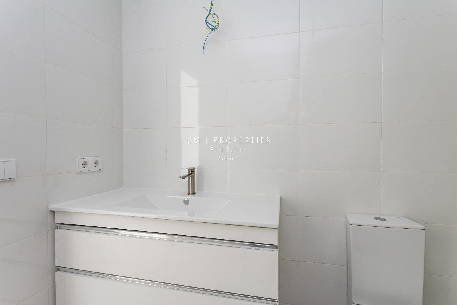 4 soverom Villa til salgs i Chiva med garasje - € 460 000 (Ref: 9126365)