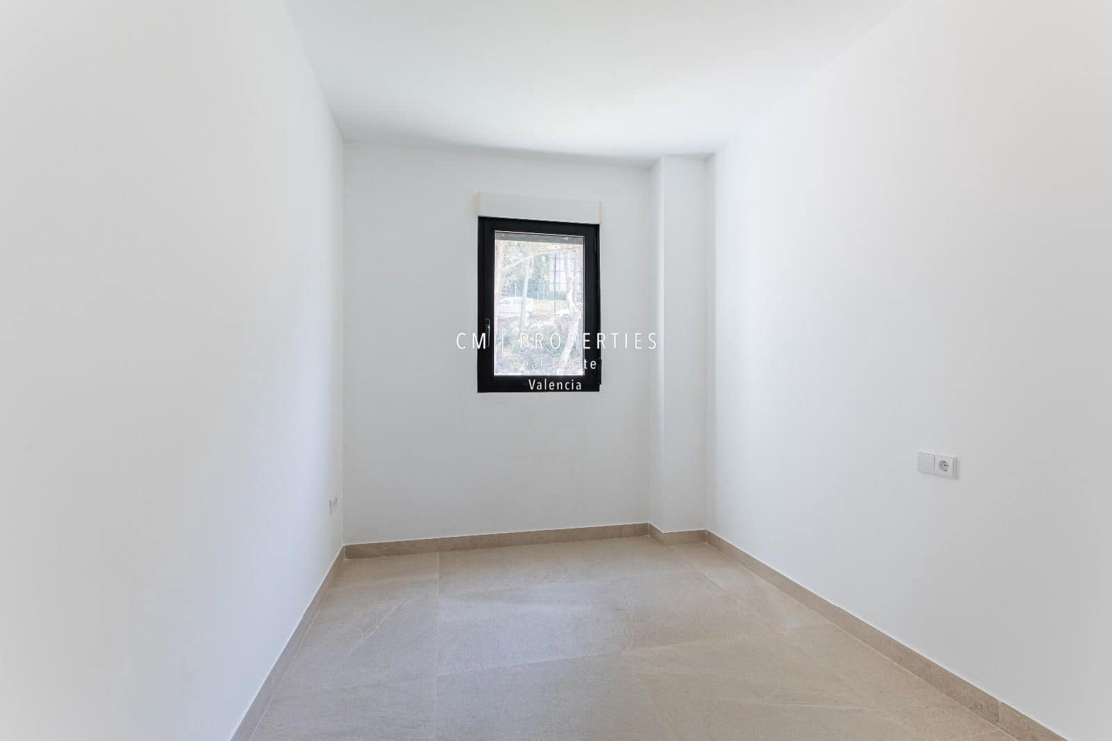 4 soverom Villa til salgs i Chiva med garasje - € 460 000 (Ref: 9126365)