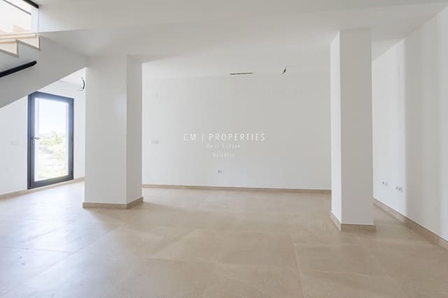 4 soverom Villa til salgs i Chiva med garasje - € 460 000 (Ref: 9126365)