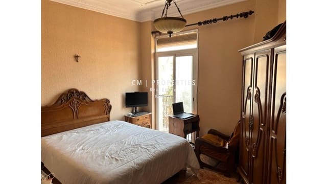 3 soveværelse Lejlighed til salg i Patraix, Valencia by - € 290.000 (Ref: 9128863)