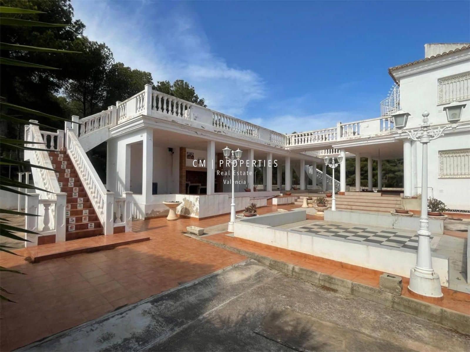 10 soveværelse Villa til salg i Betera med garage - € 1.610.000 (Ref: 9133424)