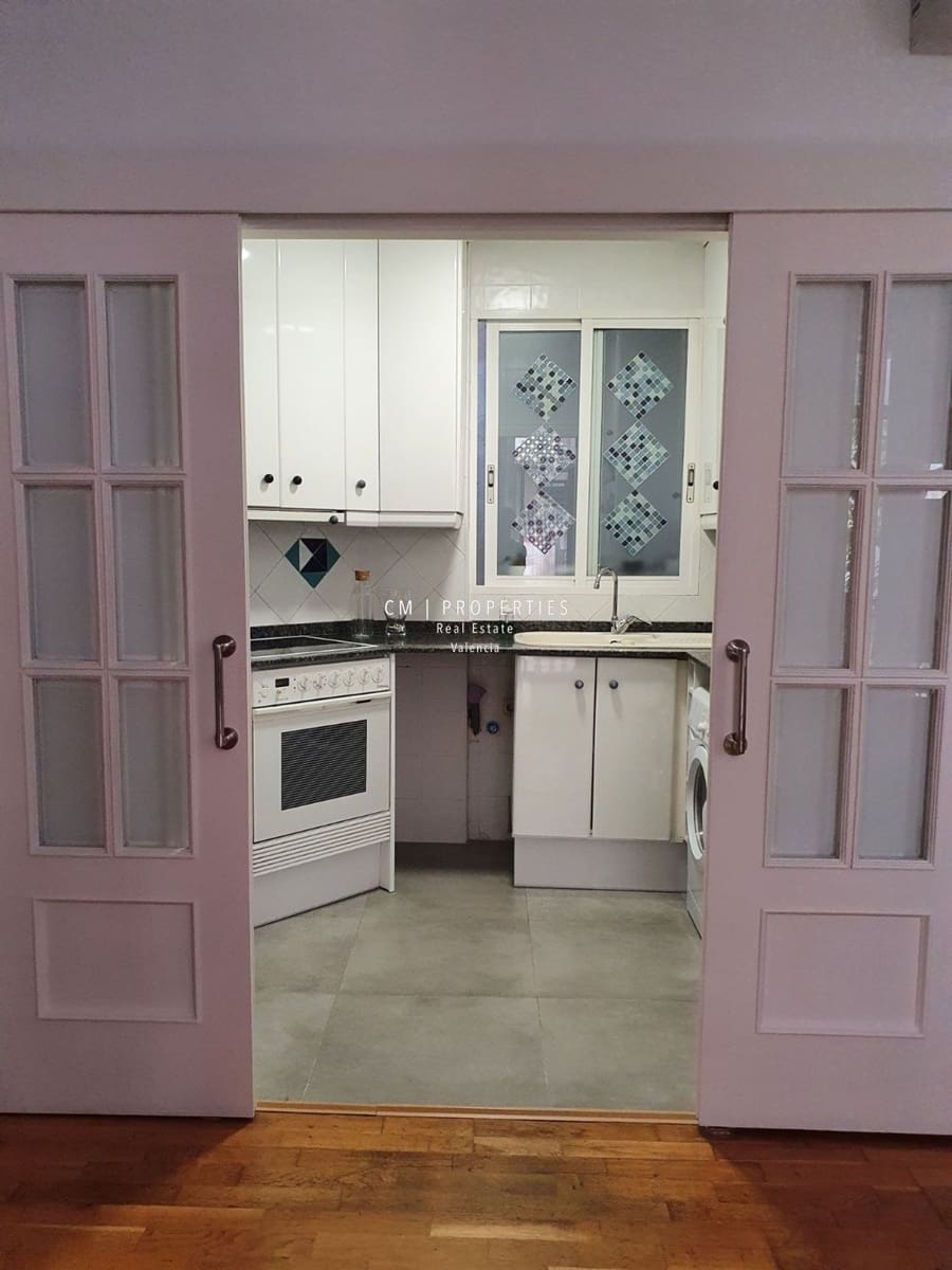 2 bedroom Flat for rent in Valencia city - € 1,375 (Ref: 9138251)