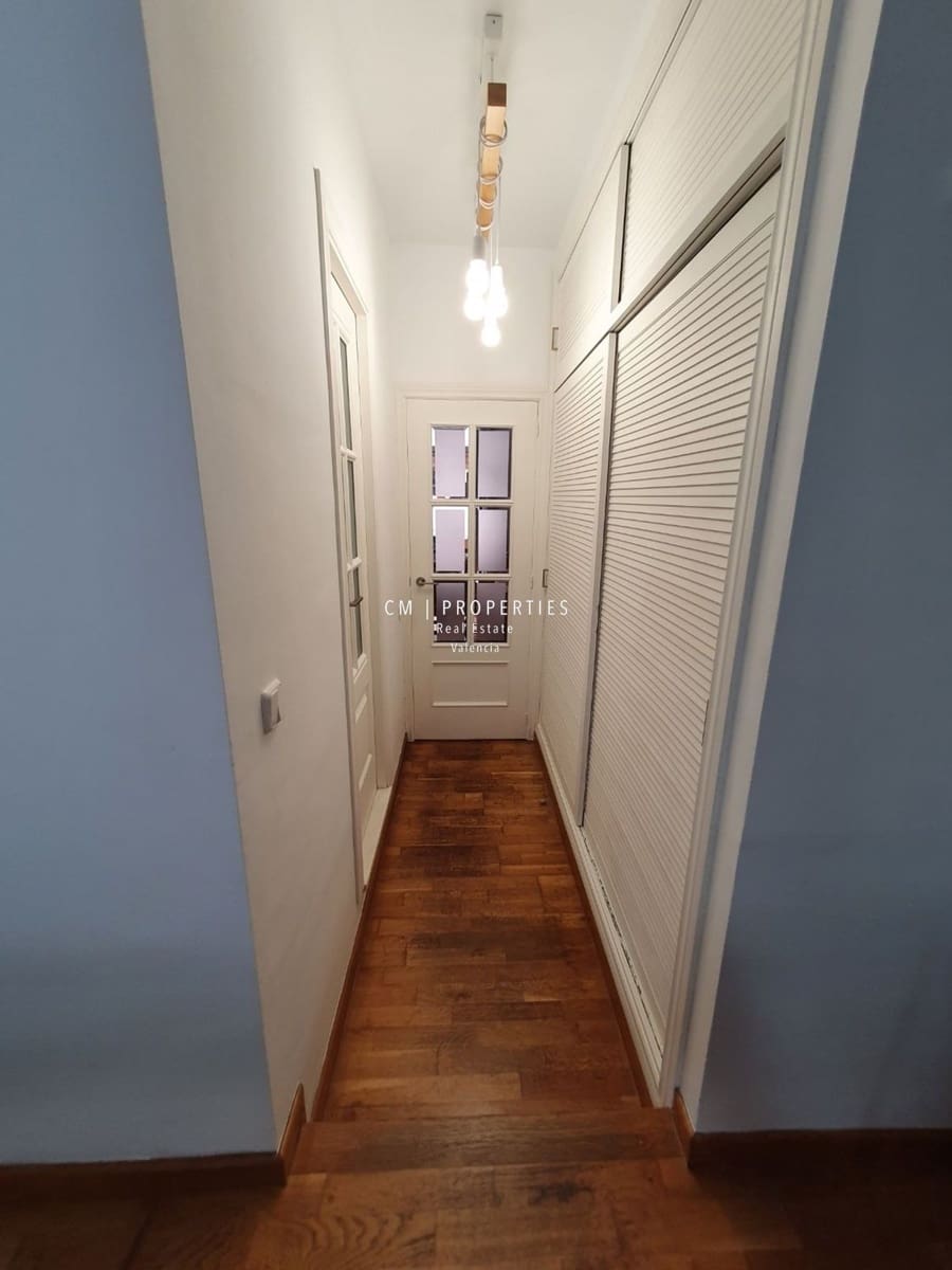 2 bedroom Flat for rent in Valencia city - € 1,375 (Ref: 9138251)