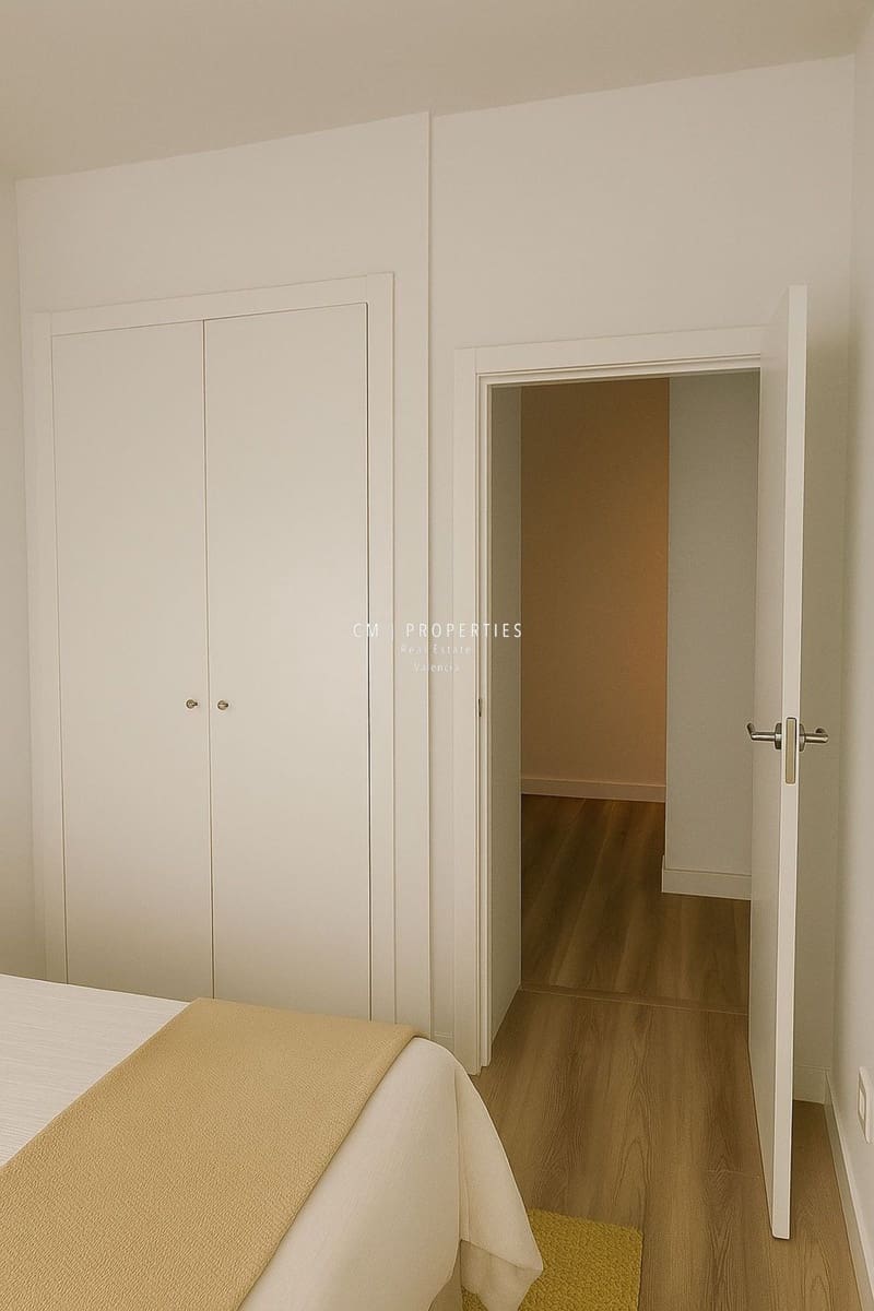 4 sypialnia Mieszkanie do wynajęcia w Miasto Walencja - 1 950 € (Ref: 9142390)