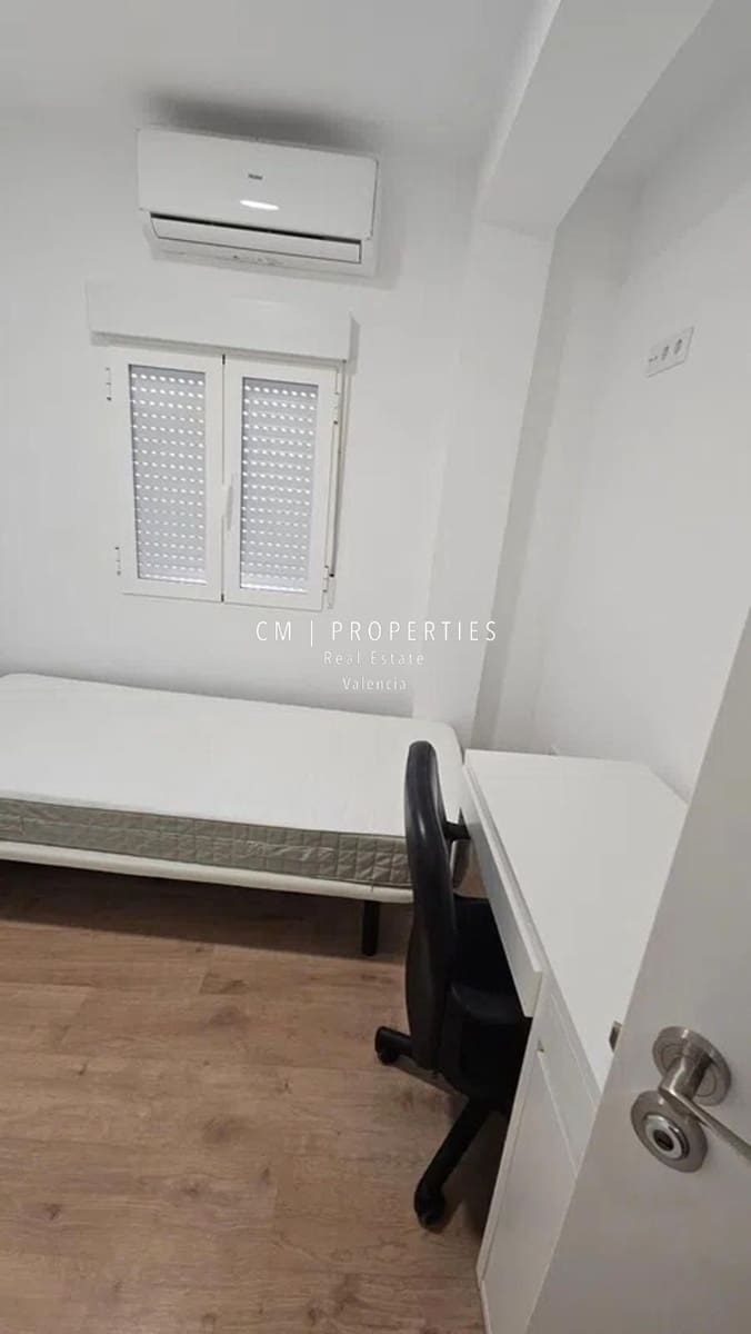 4 camera da letto Appartamento da affittare in Valencia citta - 1.300 € (Rif: 9144992)