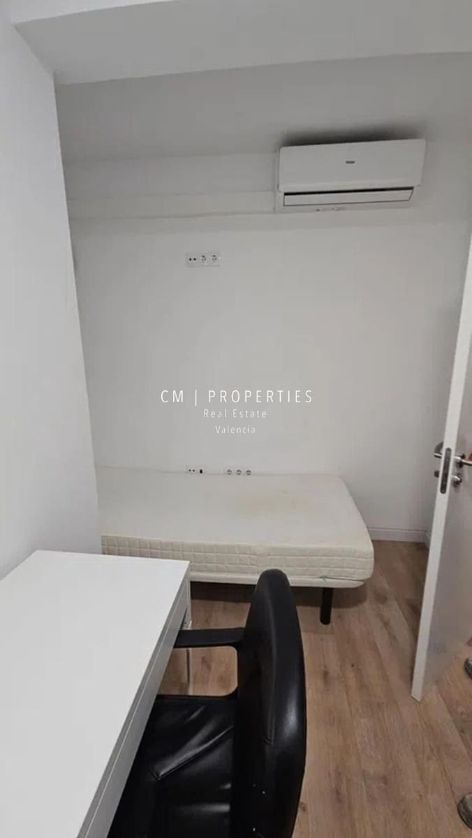 4 camera da letto Appartamento da affittare in Valencia citta - 1.300 € (Rif: 9144992)