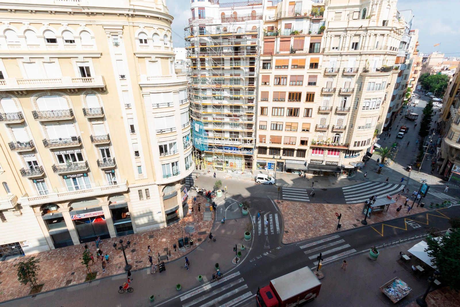 2 quarto Apartamento para arrendar em Valencia cidade - 1 500 € (Ref: 9147982)