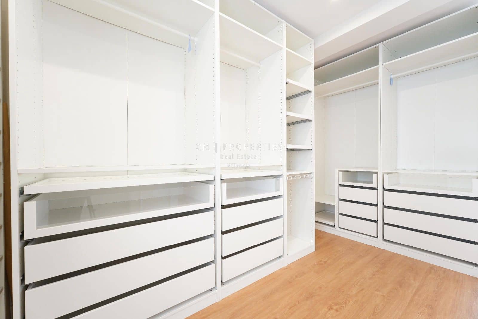 2 soveværelse Lejlighed til leje i Valencia by - € 1.350 (Ref: 9153460)