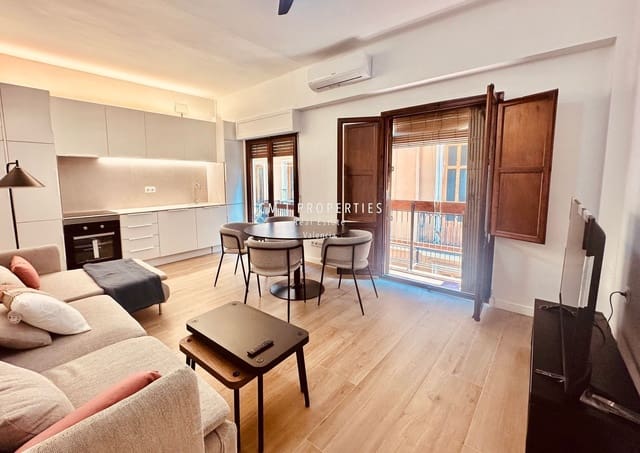 3 sovrum Lägenhet att hyra i Valencia stad - 2 100 € (Ref: 9158046)