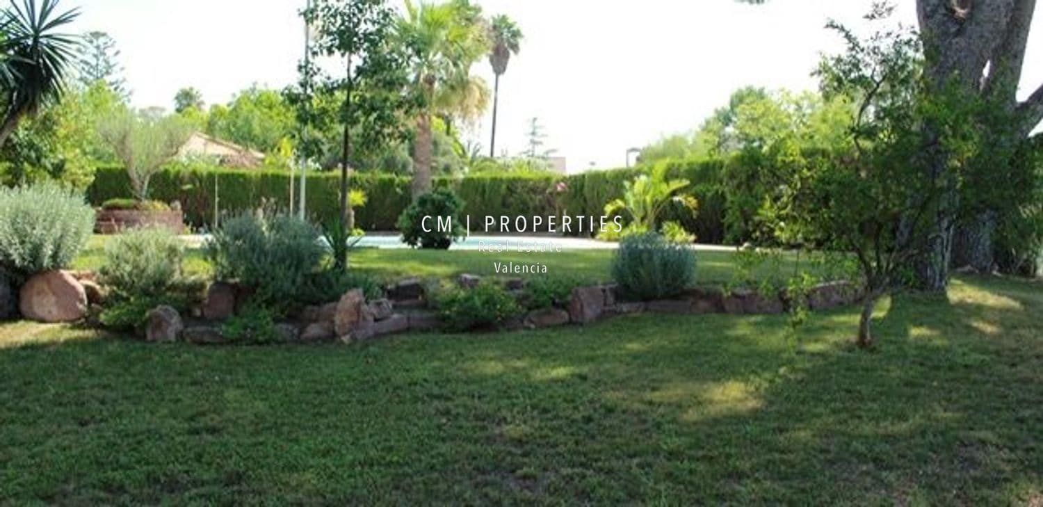 6 sypialnia Willa do wynajęcia w Paterna z basenem garażem - 3 500 € (Ref: 9158397)