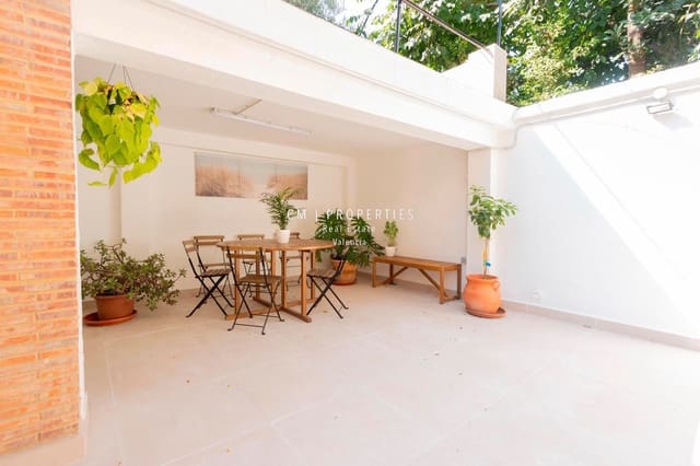 4 soveværelse Villa til leje i Els Orriols, Valencia by - € 3.500 (Ref: 9161351)