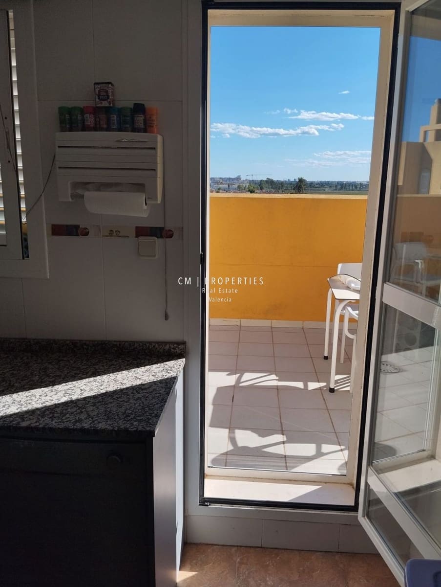 3 soveværelse Penthouse til leje i Sagunto / Sagunt med swimmingpool garage - € 1.100 (Ref: 9161557)