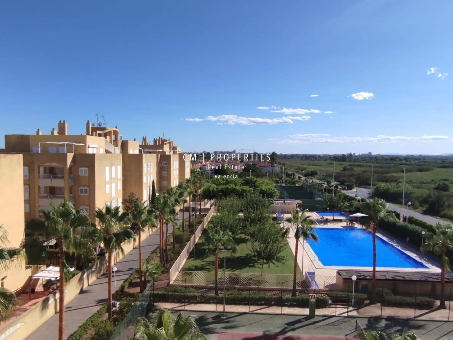 3 soveværelse Penthouse til leje i Sagunto / Sagunt med swimmingpool garage - € 1.100 (Ref: 9161557)