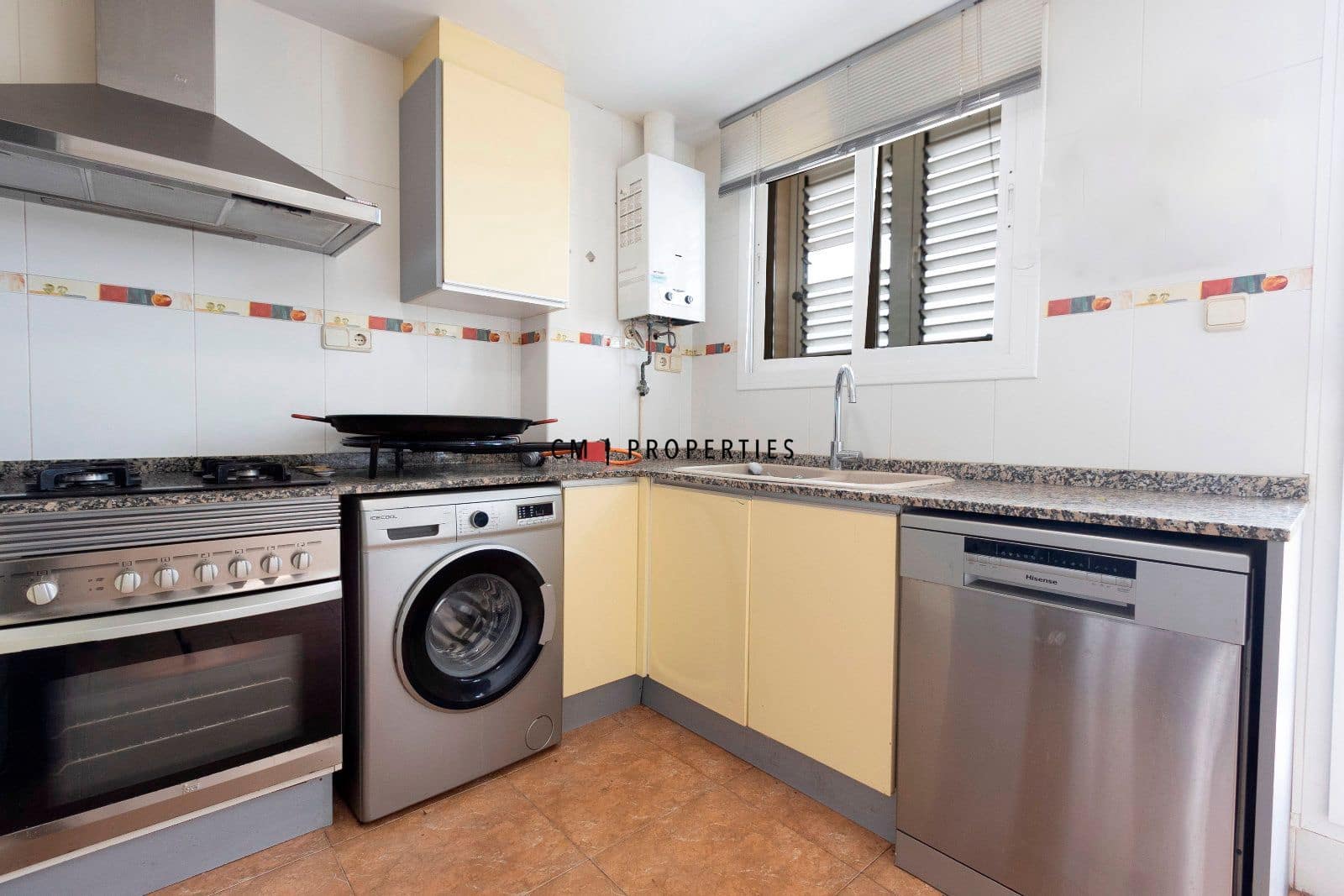 3 Zimmer Penthouse zu vermieten in Sagunto / Sagunt mit Pool Garage - 1.300 € (Ref: 9161557)